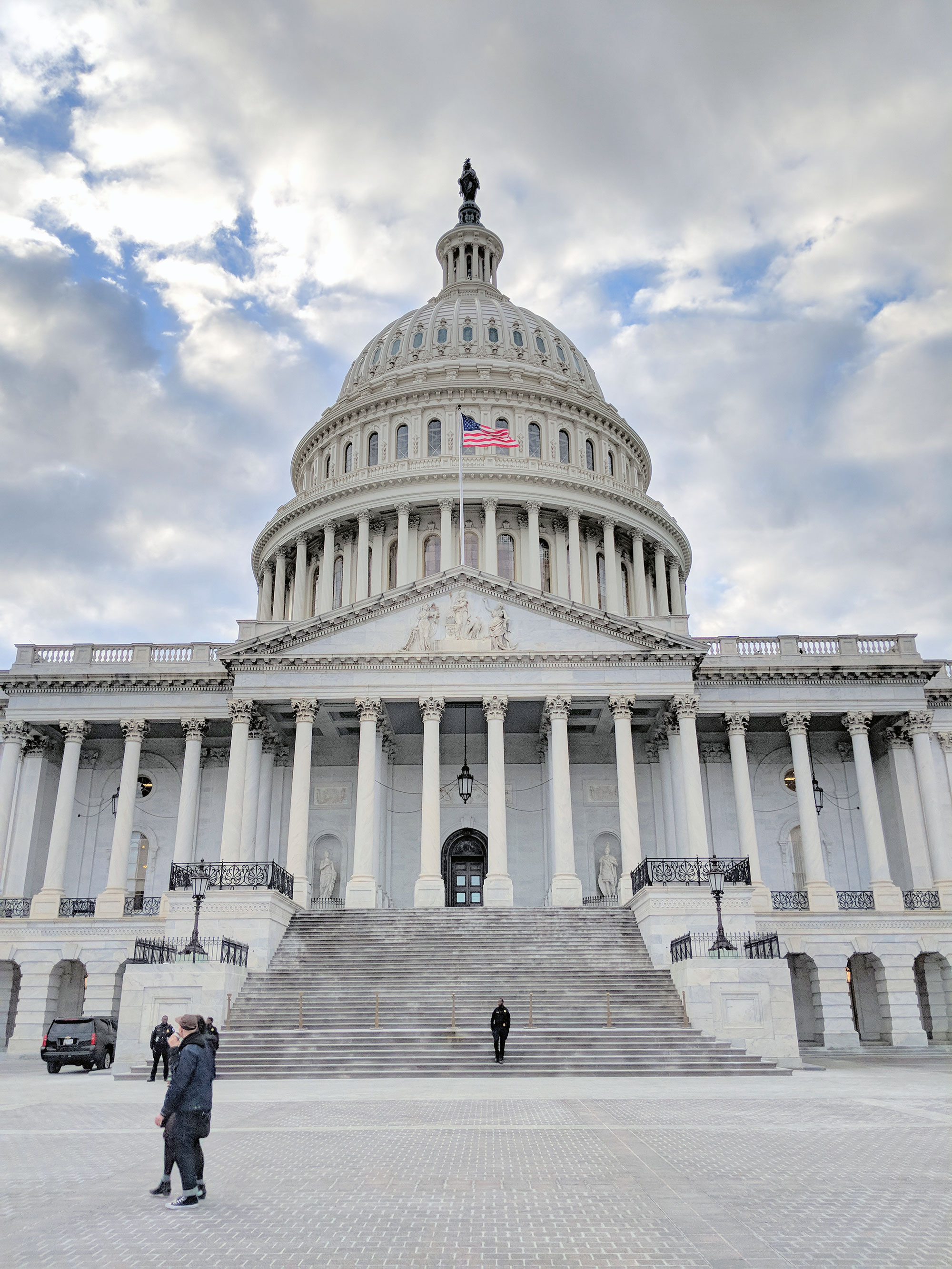 The front of the U.S. Capitol building in Washington D.C.