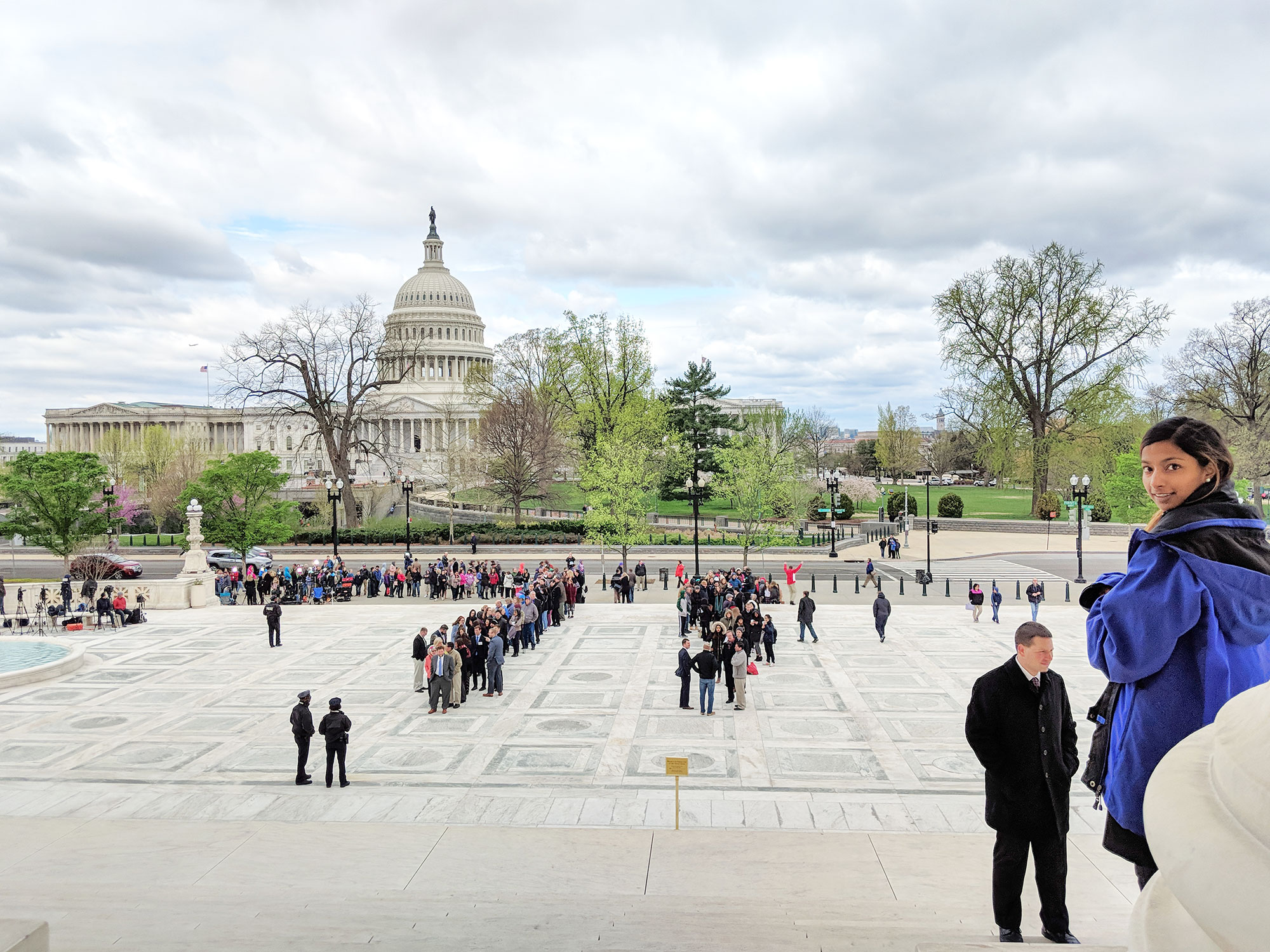 The lines in front of the Supreme Court right before the Wayfair v. South Dakota oral arguments.