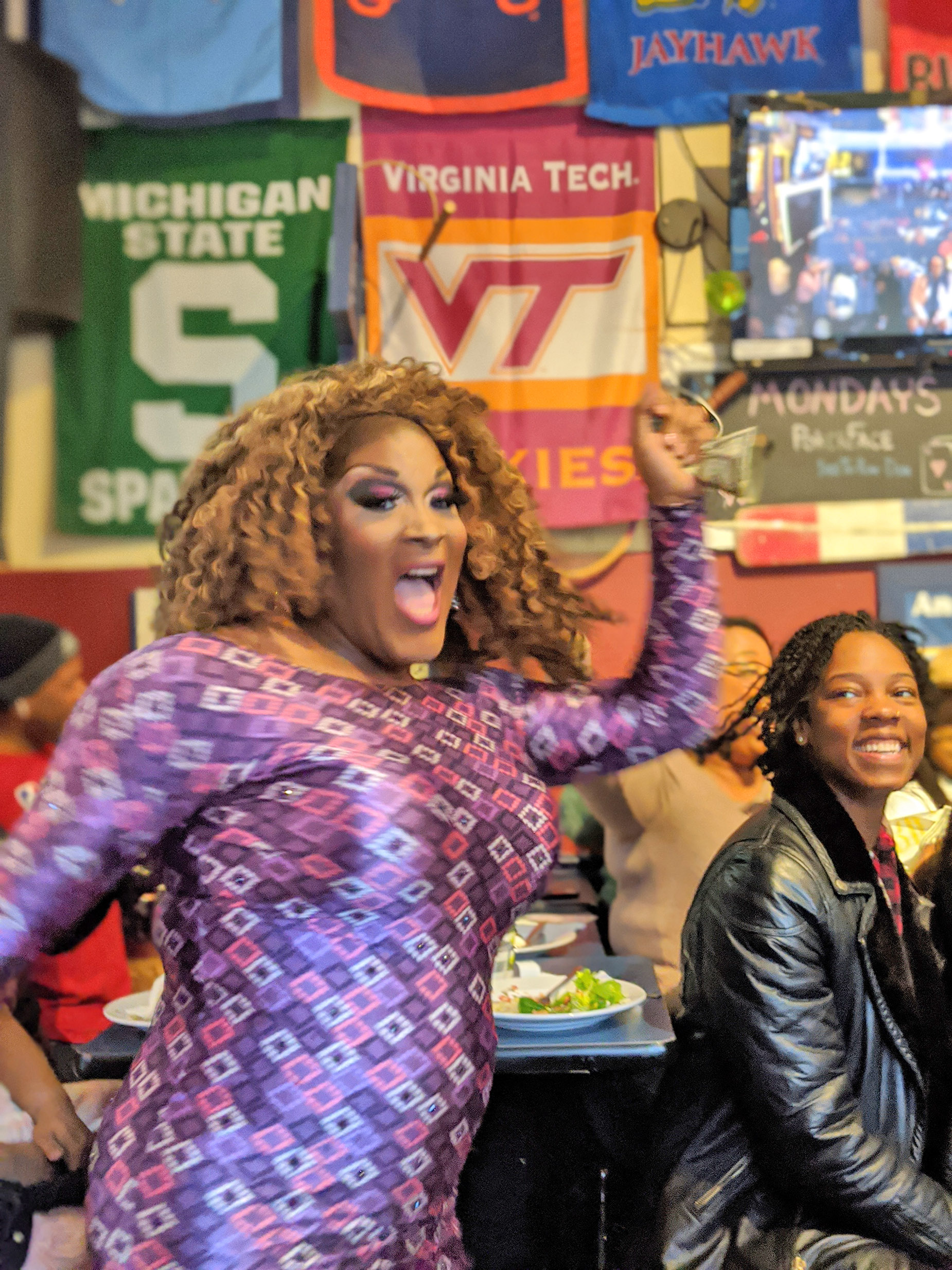 Angelle Zhané performing at Nellie's Sports Bar drag queen brunch.