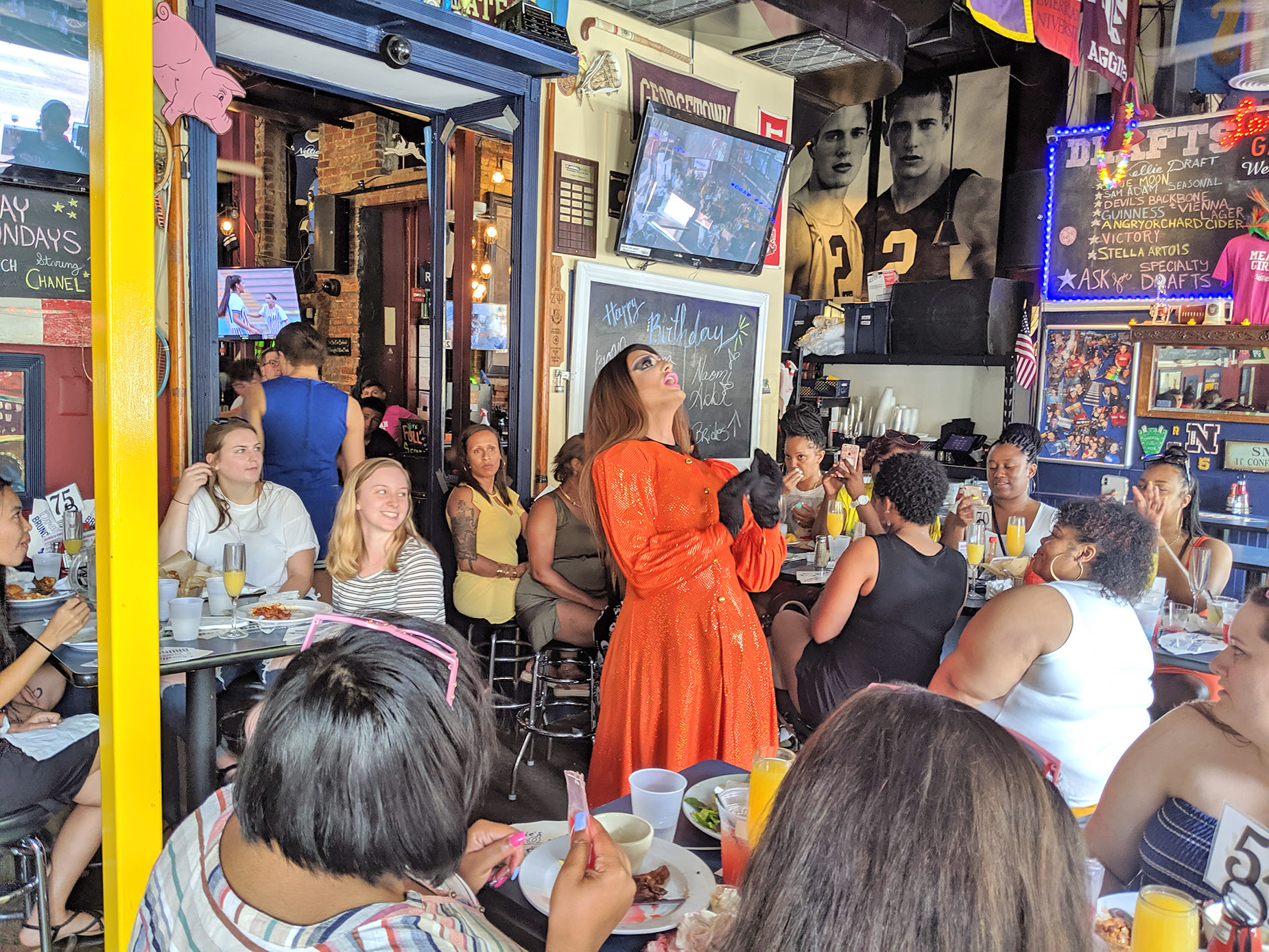 Alexa Shontelle with a reveal on at Chanellie's Drag Brunch.